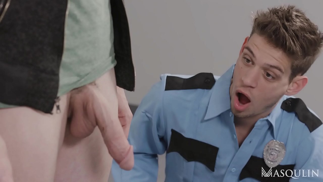 Gay Châu Âu Cu To Đi Máy Bay Bị Hải Quan Bú Cu