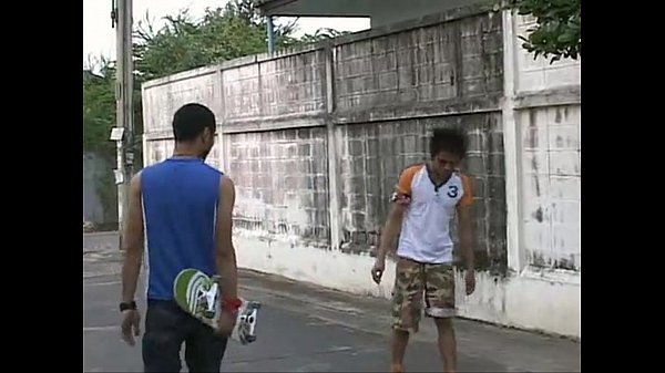 Trai Giang Hồ Chuyên Đi Bắt Nạt Bắt Người Khác Bú Cặc Mình